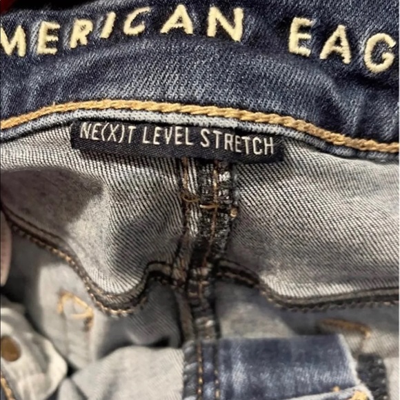 🔥Sold🔥 American Eagle Jean Shorts size 14 - Picture 4 of 6